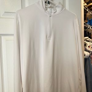 Vineyard Vines 1/4 zip size L NEVER WORN